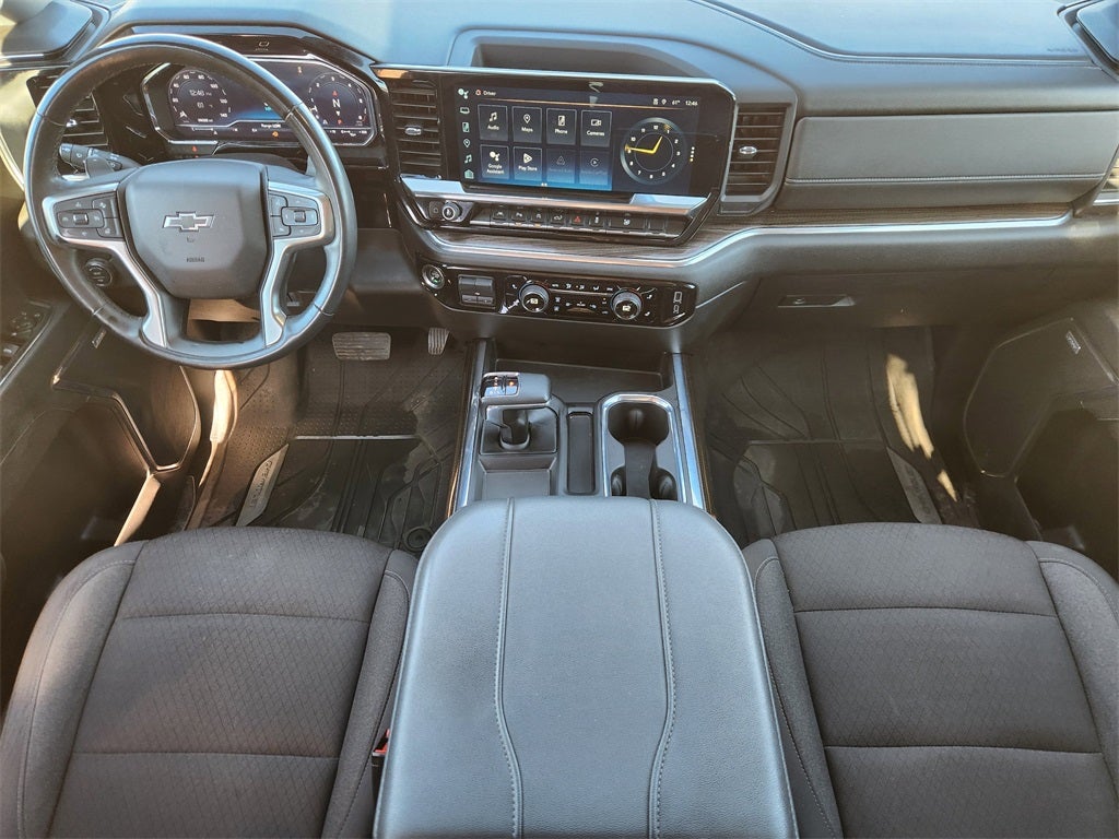 2024 Chevrolet Silverado 1500 2WD Crew Cab Short Bed RST