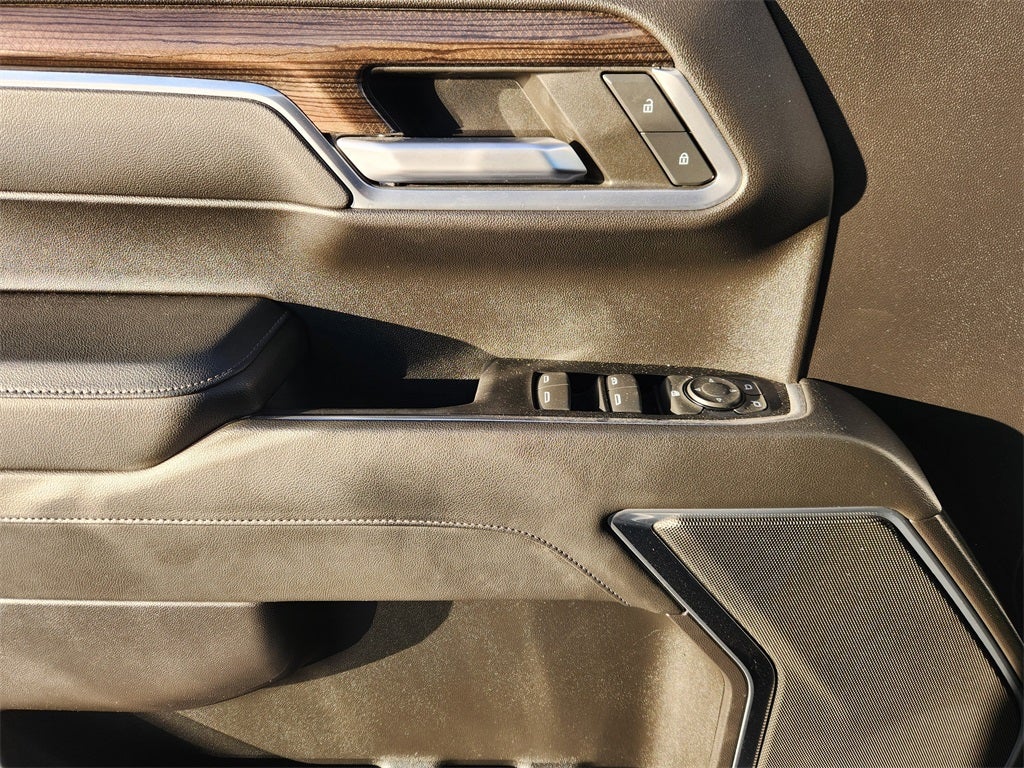 2022 Chevrolet Silverado 1500 2WD Crew Cab Short Bed RST