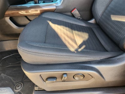 2022 Chevrolet Silverado 1500 2WD Crew Cab Short Bed RST