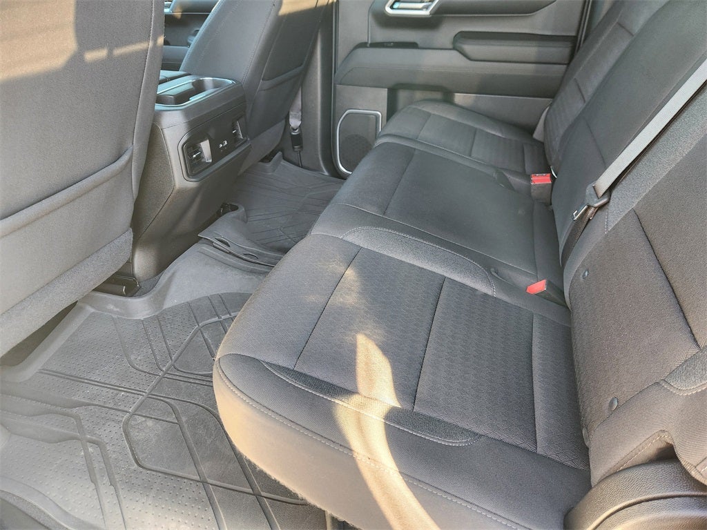 2022 Chevrolet Silverado 1500 2WD Crew Cab Short Bed RST