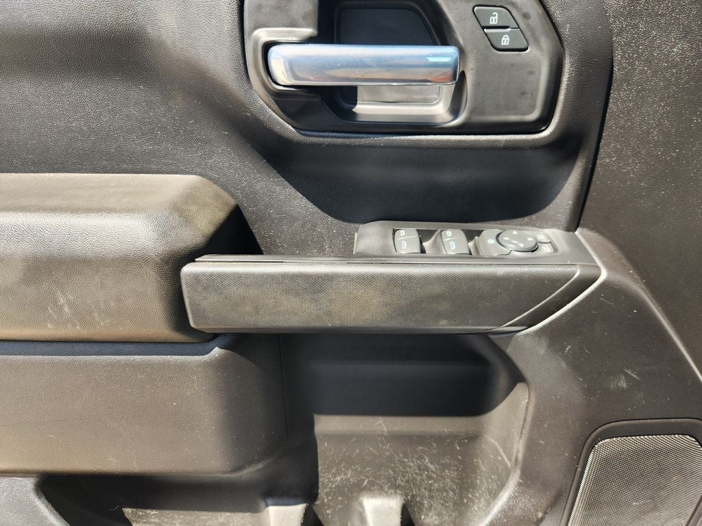 2024 Chevrolet Silverado 1500 4WD Crew Cab Short Bed Custom
