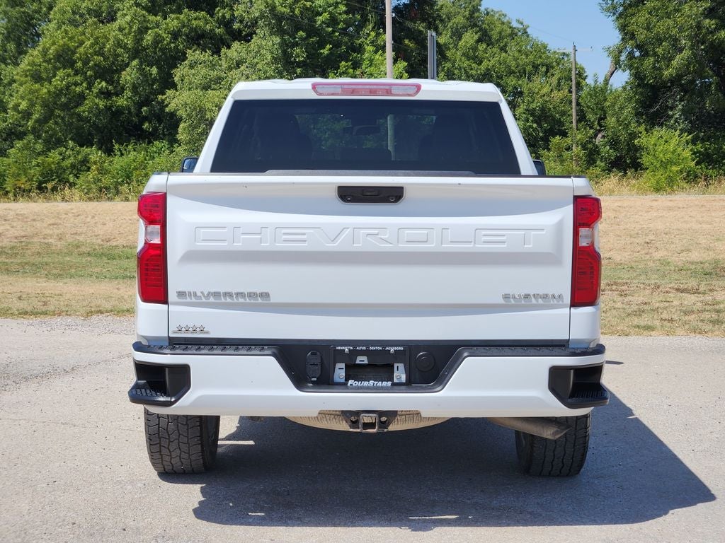 2024 Chevrolet Silverado 1500 4WD Crew Cab Short Bed Custom