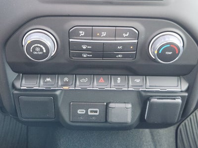 2024 Chevrolet Silverado 1500 2WD Double Cab Standard Bed Custom