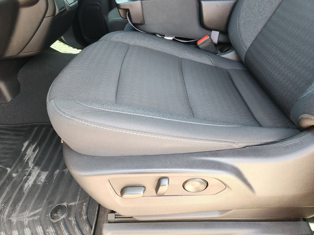 2024 Chevrolet Silverado 1500 2WD Double Cab Standard Bed Custom