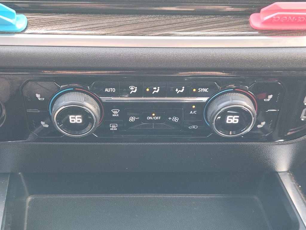 2023 Chevrolet Silverado 1500 4WD Crew Cab Short Bed RST