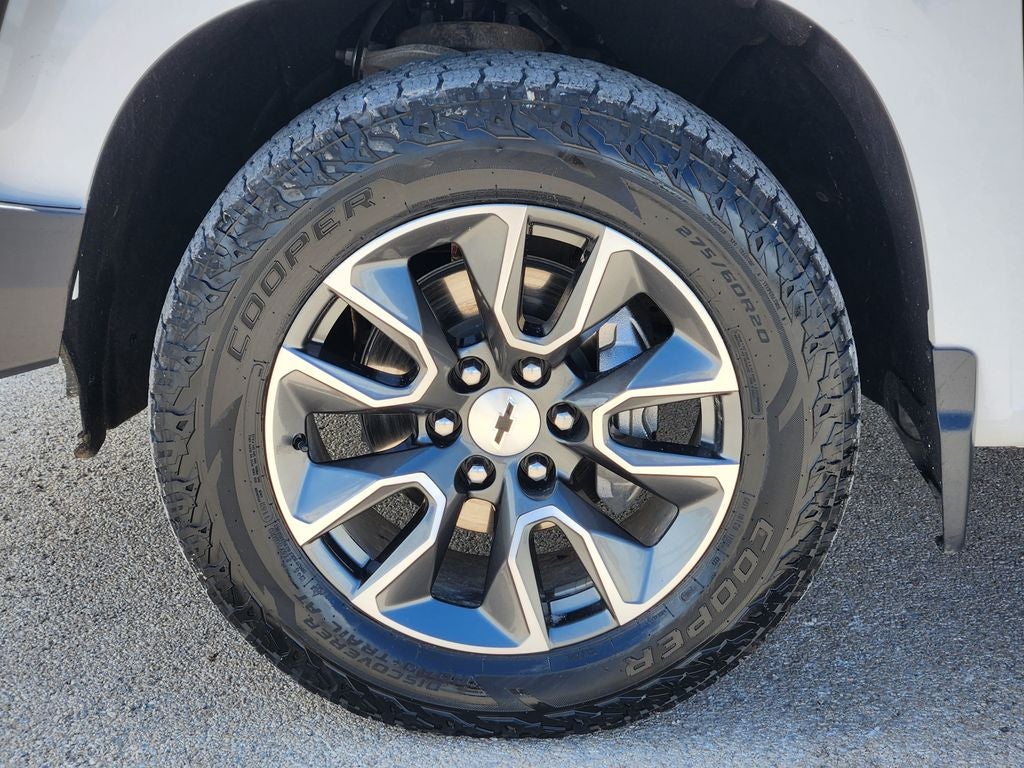 2023 Chevrolet Silverado 1500 4WD Crew Cab Short Bed RST