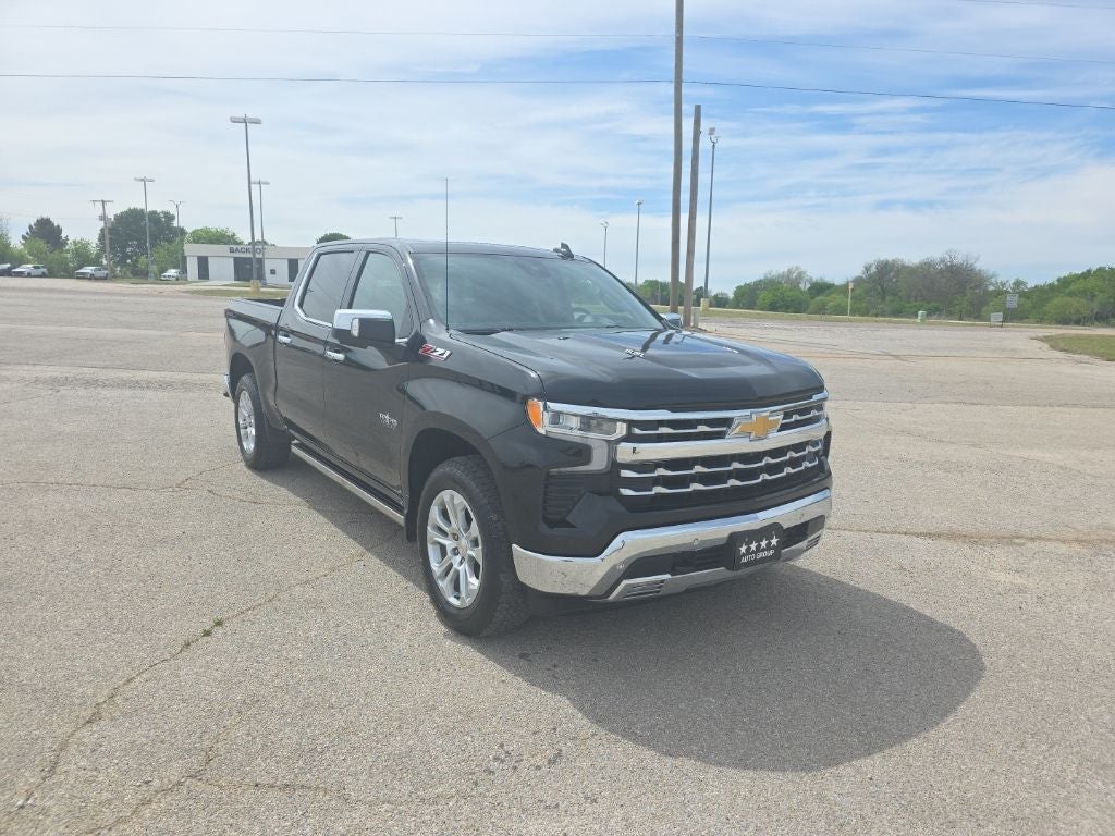 2023 Chevrolet Silverado 1500 4WD Crew Cab Short Bed LTZ
