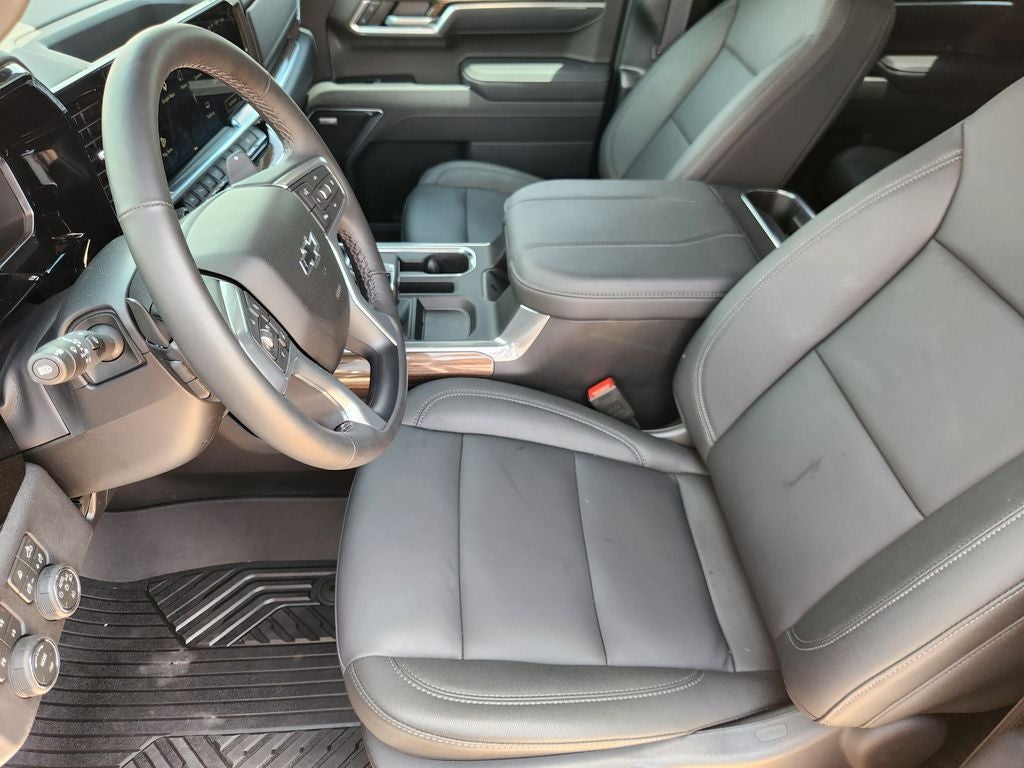 2026 Chevrolet Silverado 1500 4WD Crew Cab Short Bed RST