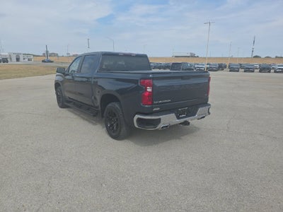 2022 Chevrolet Silverado 1500 LTD 4WD Crew Cab Short Bed LT