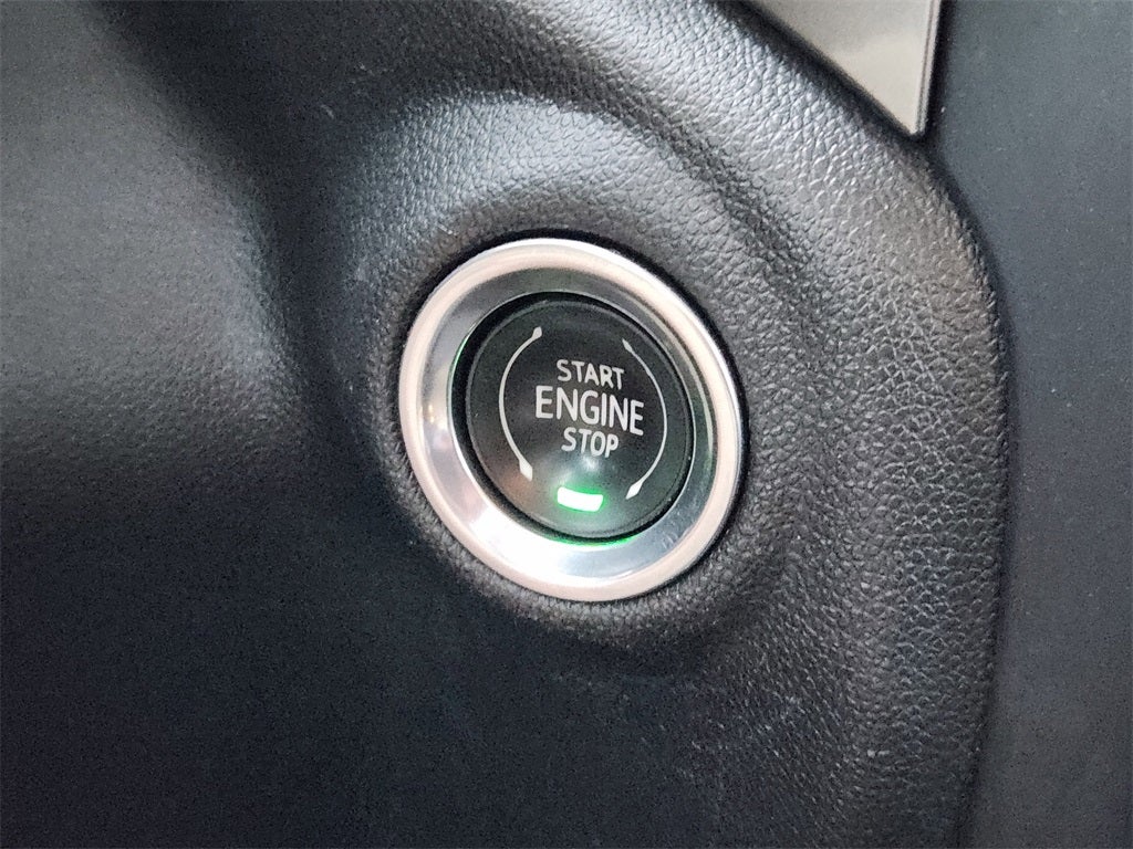 2020 Chevrolet Silverado 1500 4WD Crew Cab Short Bed LT