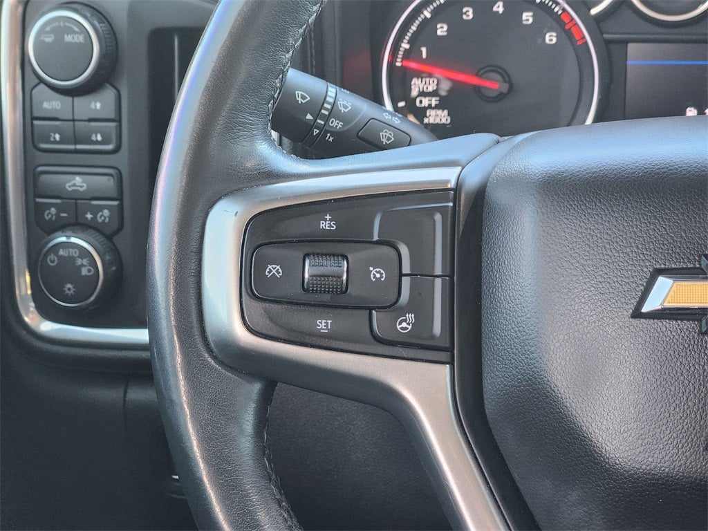 2020 Chevrolet Silverado 1500 4WD Crew Cab Short Bed LT