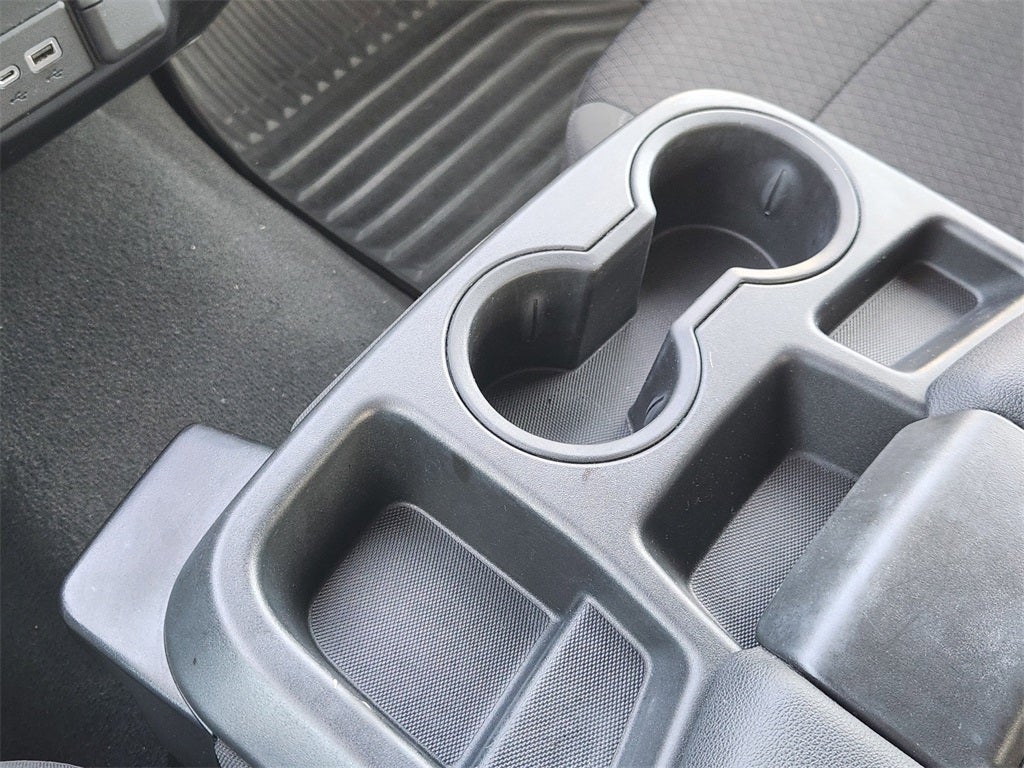 2022 Chevrolet Silverado 1500 LTD 4WD Crew Cab Short Bed LT