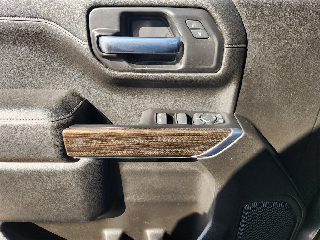 2022 Chevrolet Silverado 1500 LTD 4WD Crew Cab Short Bed LT