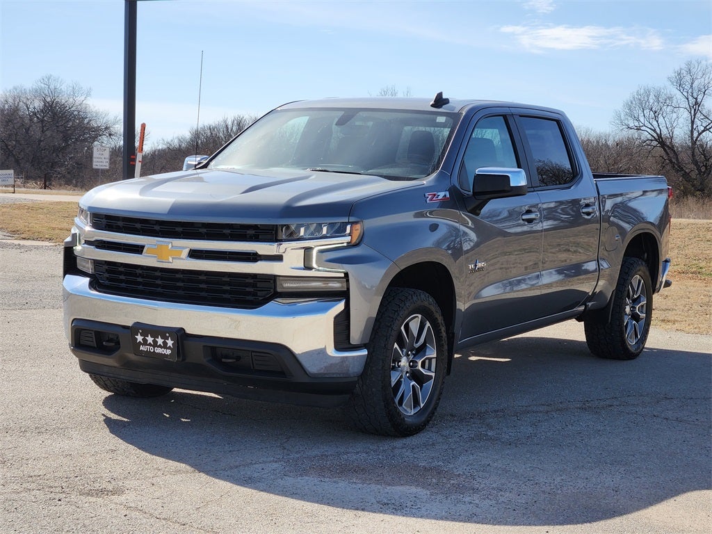 2022 Chevrolet Silverado 1500 LTD 4WD Crew Cab Short Bed LT