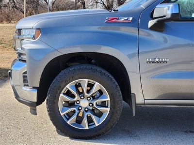 2022 Chevrolet Silverado 1500 LTD 4WD Crew Cab Short Bed LT