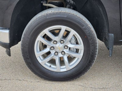 2022 Chevrolet Silverado 1500 LTD 4WD Crew Cab Short Bed LT