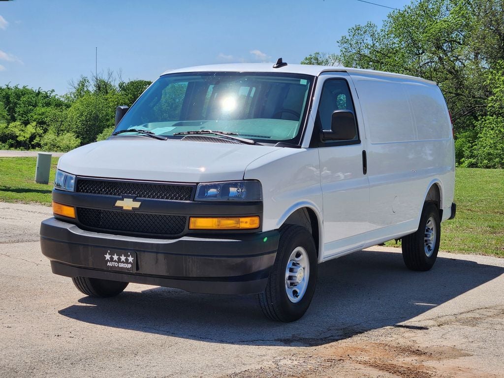 2025 Chevrolet Express Cargo RWD 2500 Regular Wheelbase WT