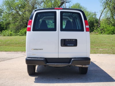 2025 Chevrolet Express Cargo RWD 2500 Regular Wheelbase WT