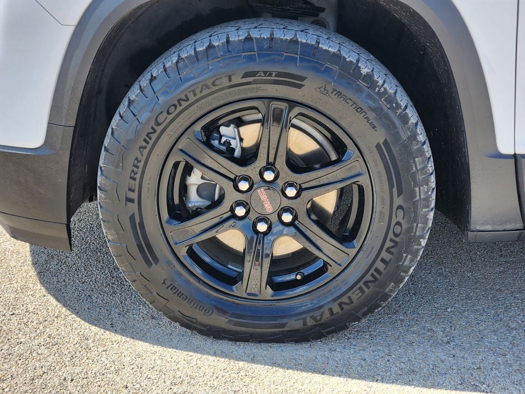 2023 GMC Acadia AWD AT4