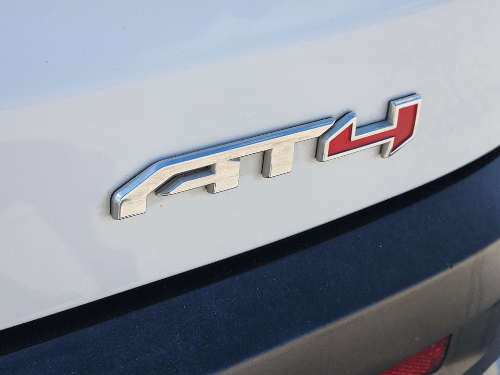 2023 GMC Acadia AWD AT4