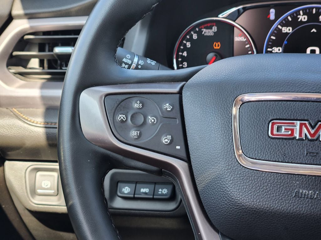 2023 GMC Acadia AWD AT4