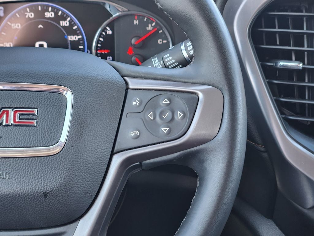 2023 GMC Acadia AWD AT4