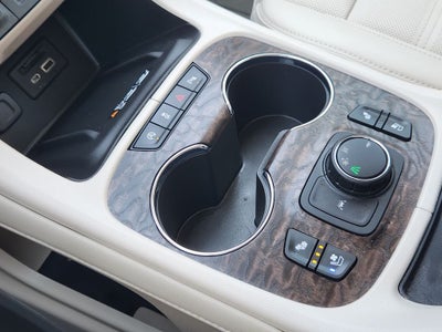 2023 GMC Acadia FWD Denali