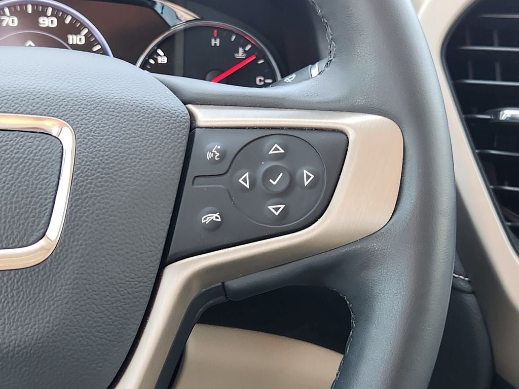 2023 GMC Acadia FWD Denali