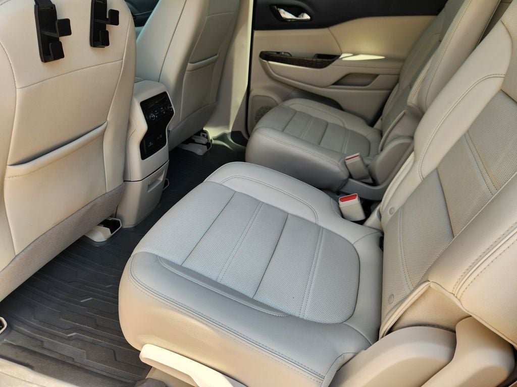 2023 GMC Acadia FWD Denali