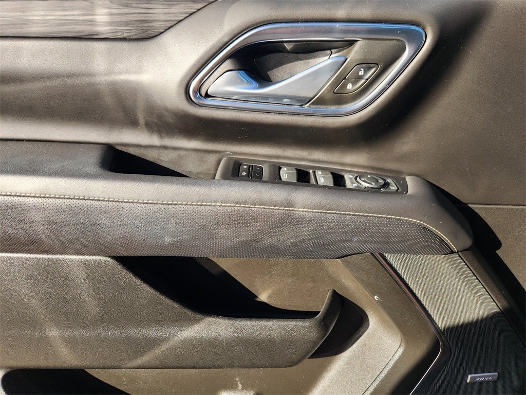 2023 GMC Yukon 4WD SLT