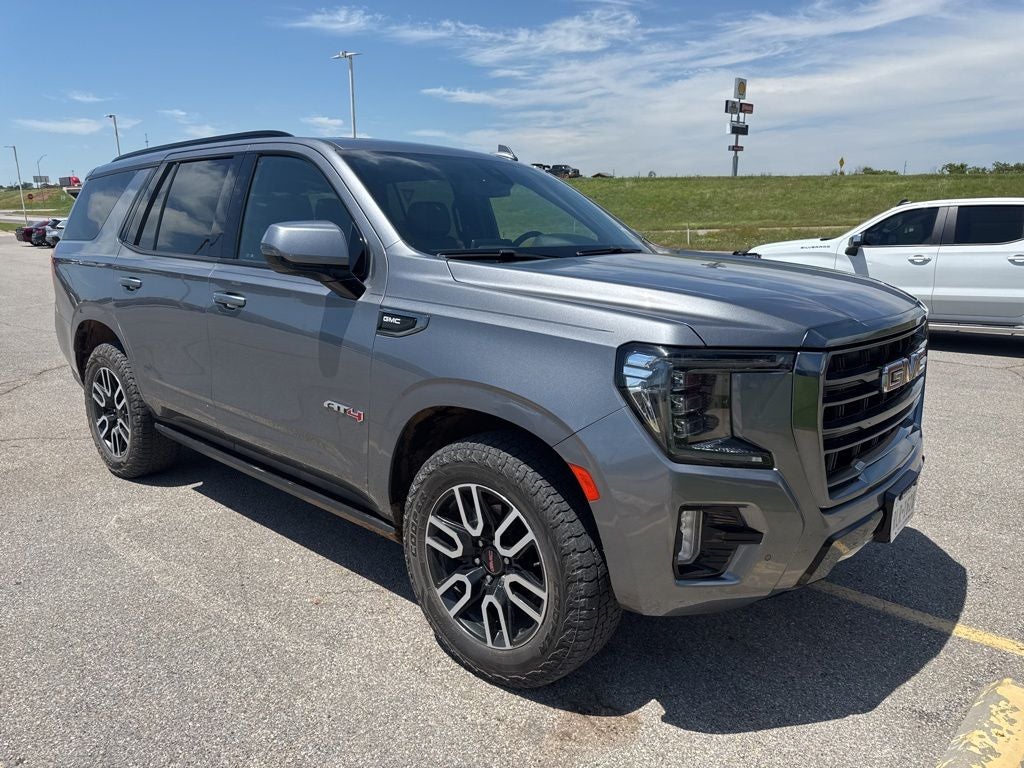 2022 GMC Yukon 4WD AT4