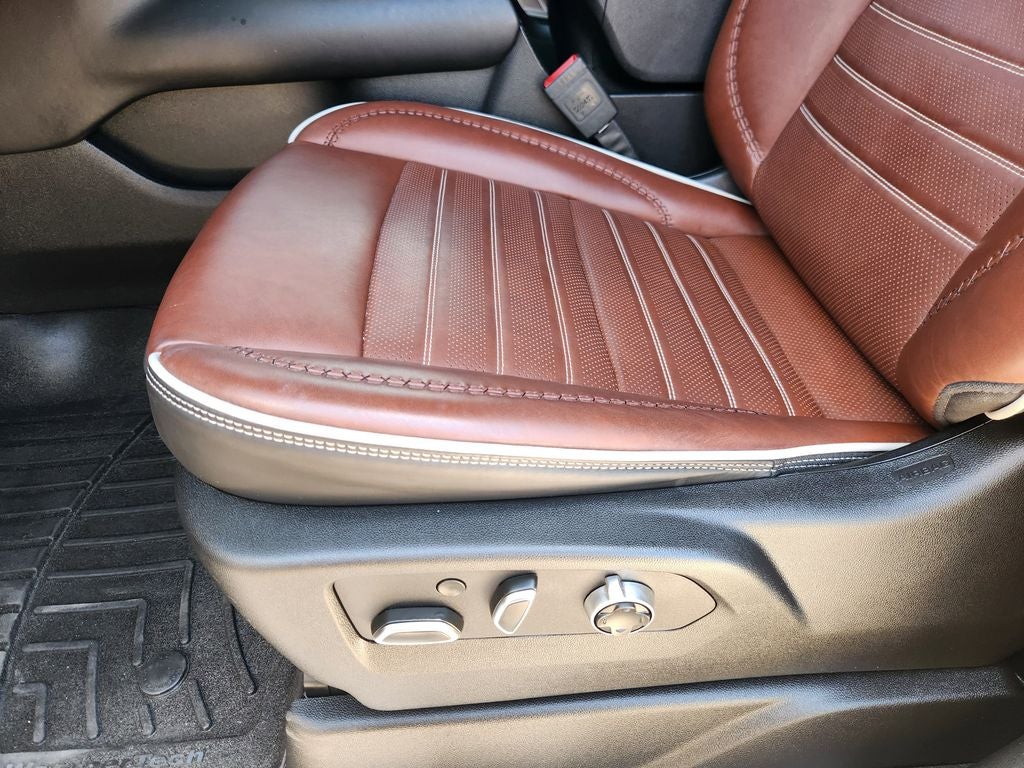 2024 GMC Yukon 4WD Denali Ultimate