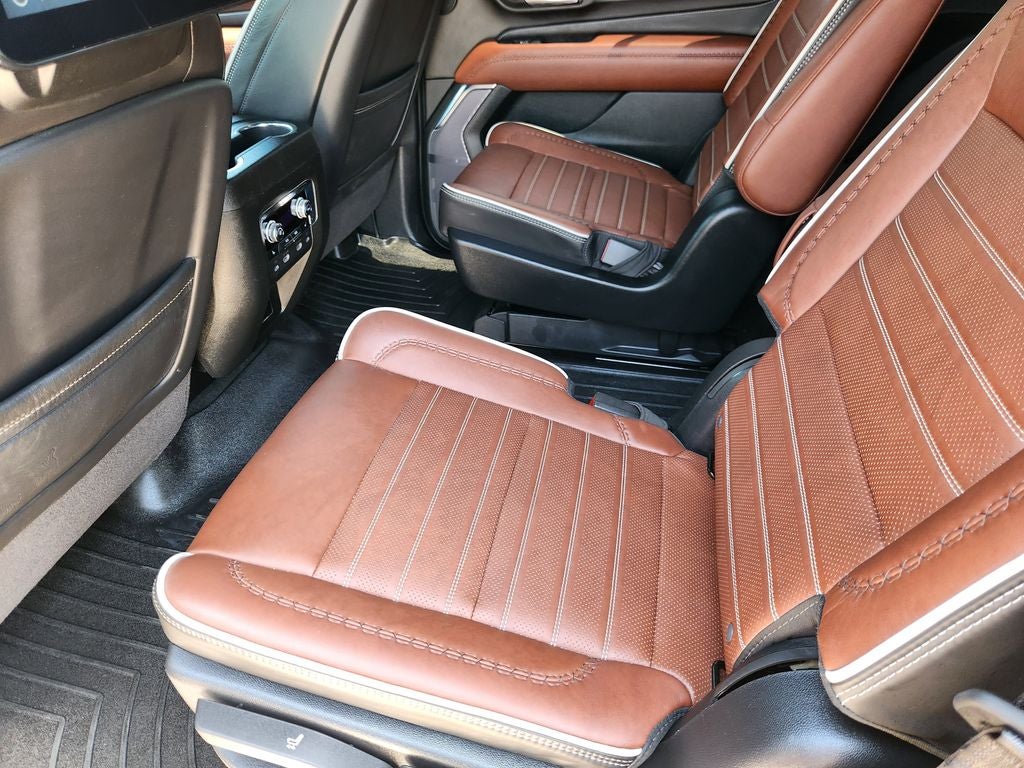 2024 GMC Yukon 4WD Denali Ultimate