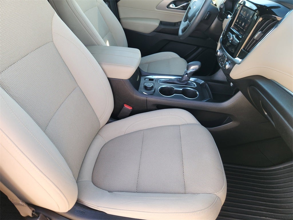 2022 Chevrolet Traverse FWD LS