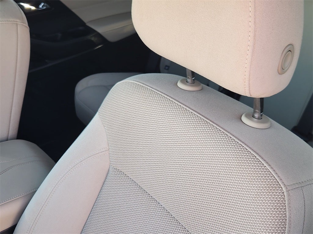 2022 Chevrolet Traverse FWD LS