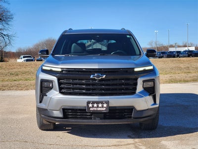 2024 Chevrolet Traverse FWD LT