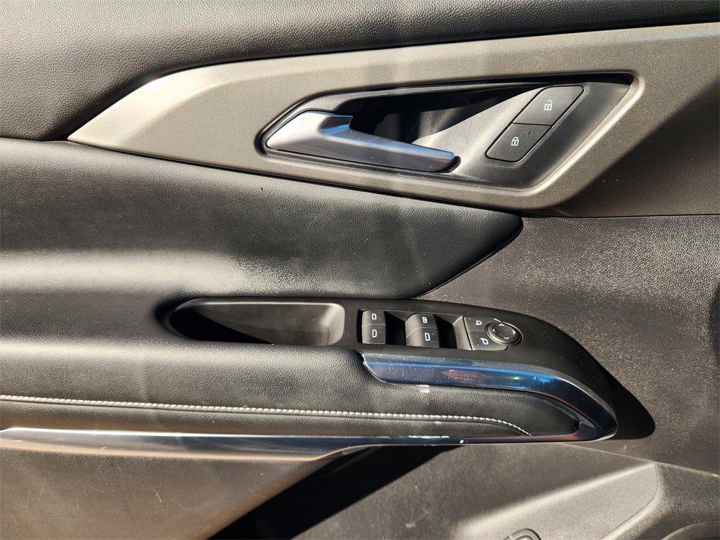 2024 Chevrolet Traverse FWD LT