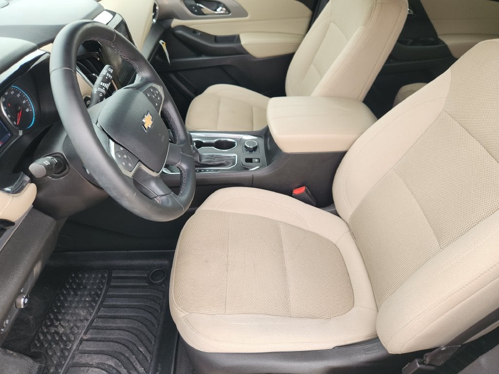 2023 Chevrolet Traverse FWD LT Cloth