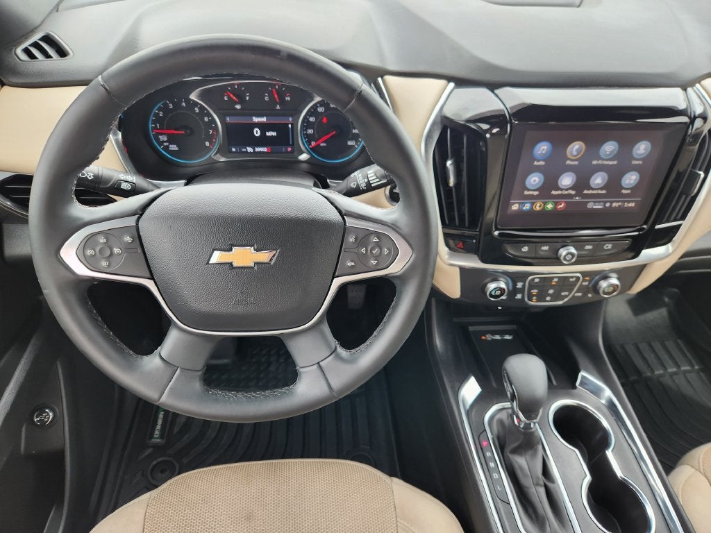 2023 Chevrolet Traverse FWD LT Cloth