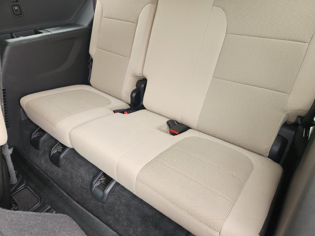 2023 Chevrolet Traverse FWD LT Cloth