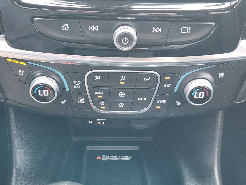 2023 Chevrolet Traverse FWD Premier