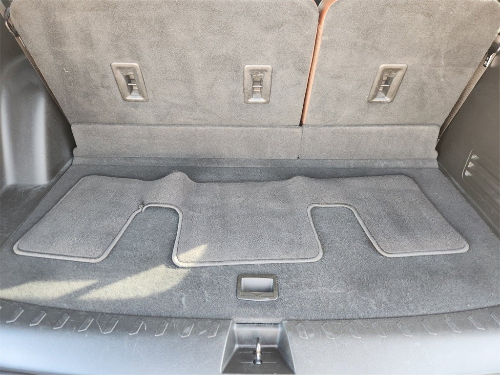 2021 Chevrolet Traverse FWD High Country