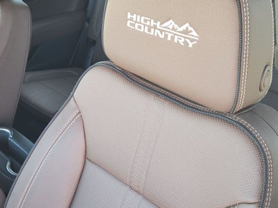 2025 Chevrolet Tahoe 4WD High Country