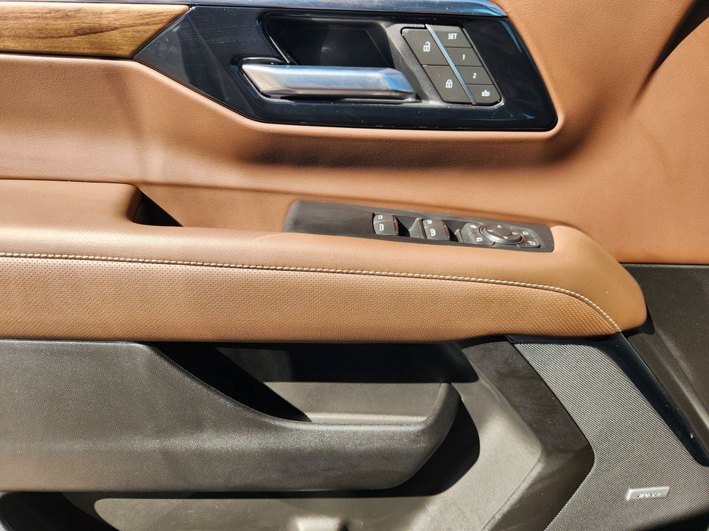 2025 Chevrolet Tahoe 4WD High Country