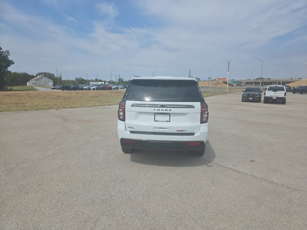 2022 Chevrolet Tahoe 2WD RST