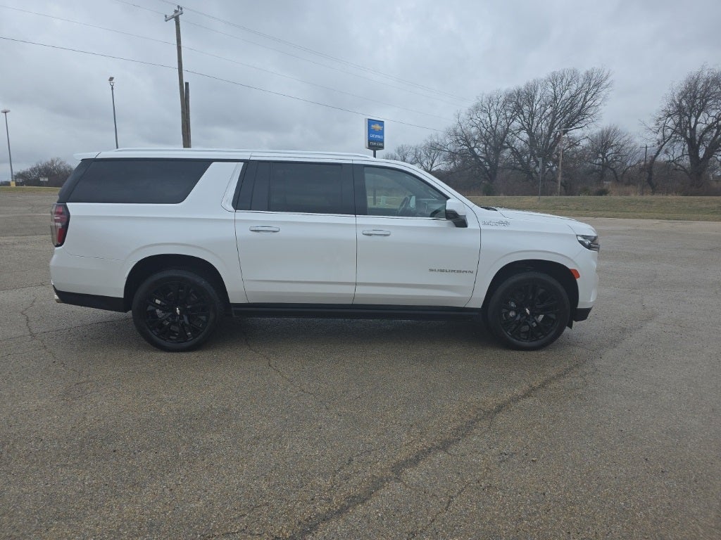 2021 Chevrolet Suburban 4WD High Country