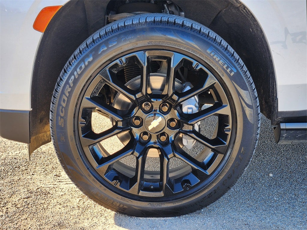 2023 Chevrolet Suburban 4WD High Country