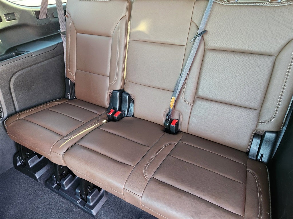 2023 Chevrolet Suburban 4WD High Country