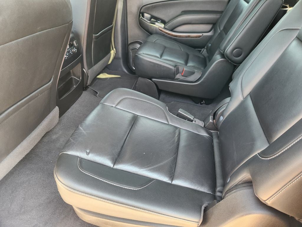 2020 Chevrolet Suburban 4WD LT