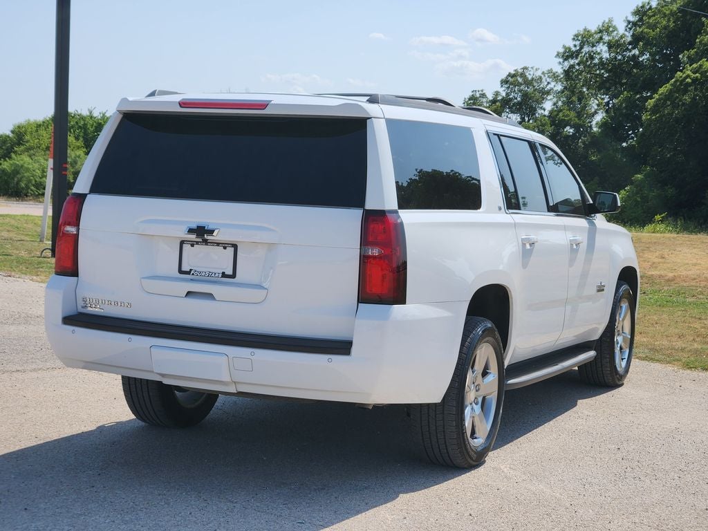 2020 Chevrolet Suburban 4WD LT